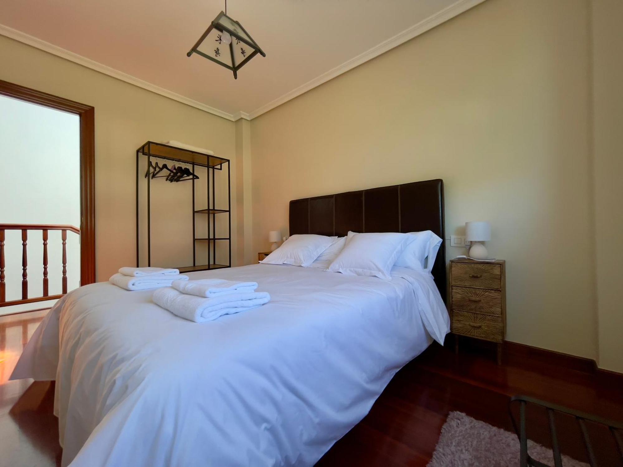 Villa Los Olivos Bárcena de Cicero Esterno foto