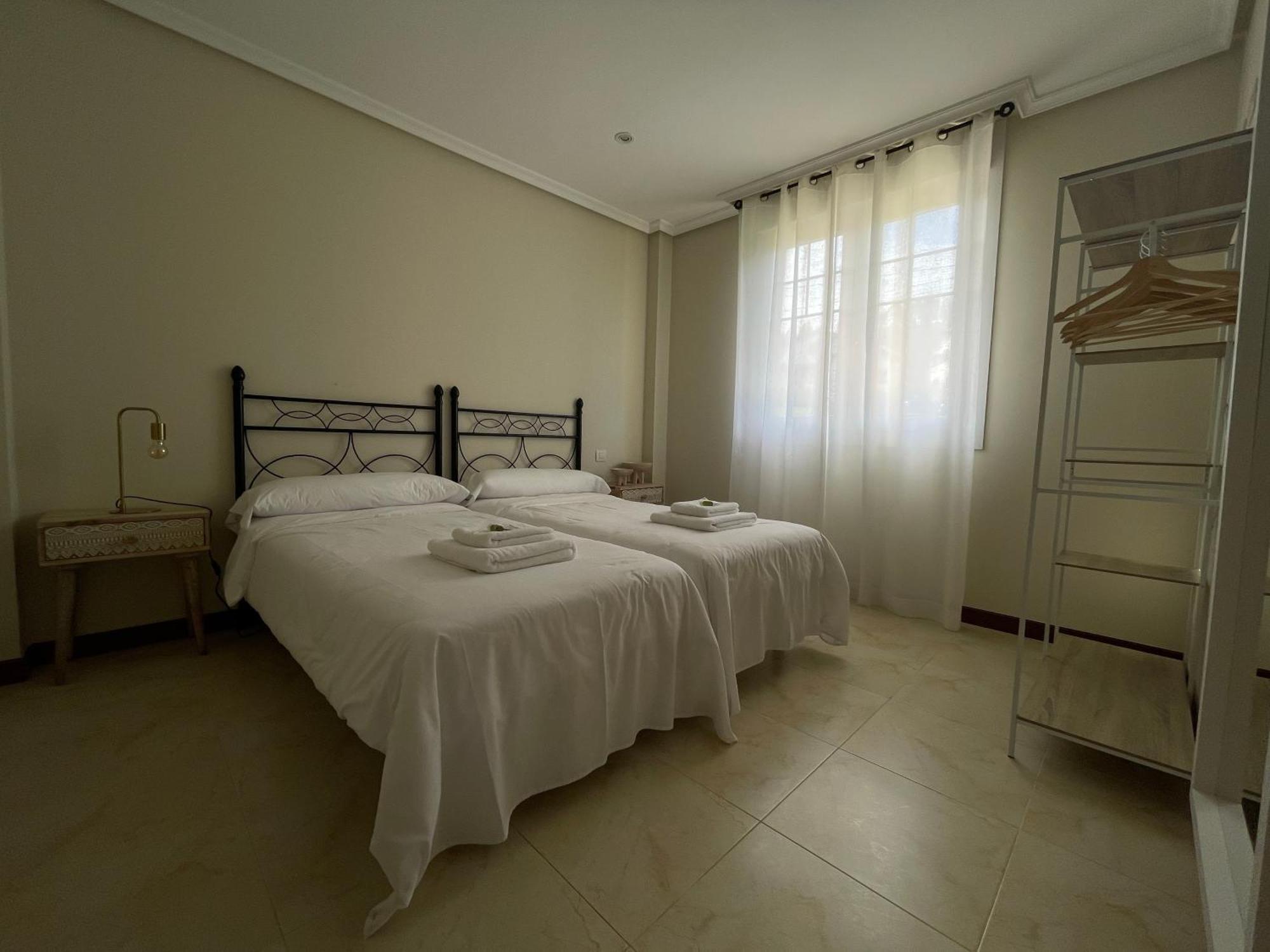 Villa Los Olivos Bárcena de Cicero Esterno foto