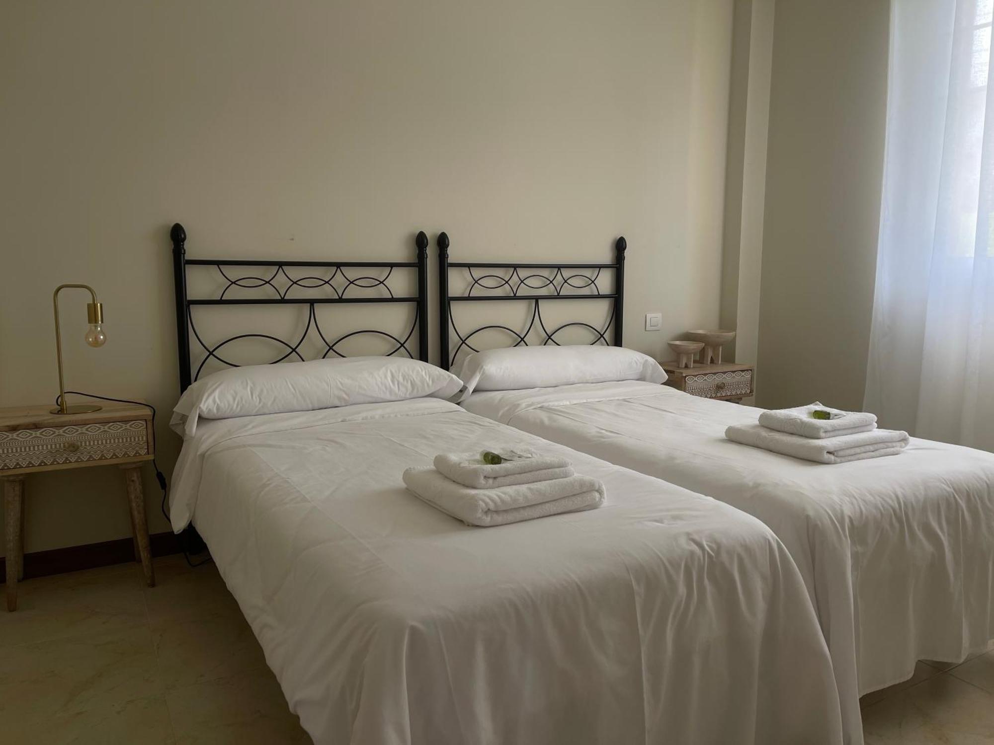 Villa Los Olivos Bárcena de Cicero Esterno foto